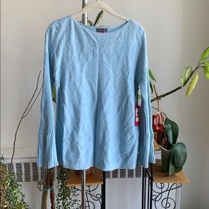 NWT Vince Camuto blue sweater xs